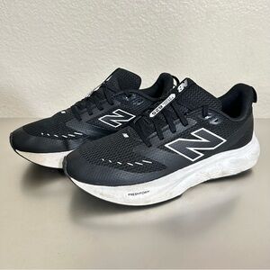 New Balance Fresh Foam 625 Kids Boys Size 7 Black & White Running Shoes